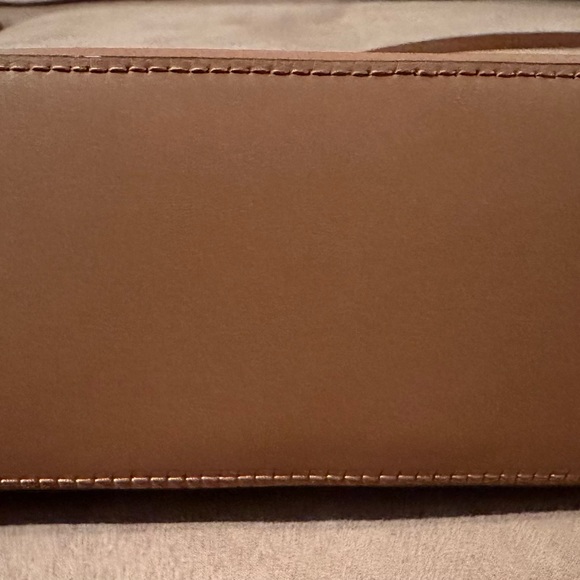 Michael Kors small acorn crossbody - Picture 4 of 7